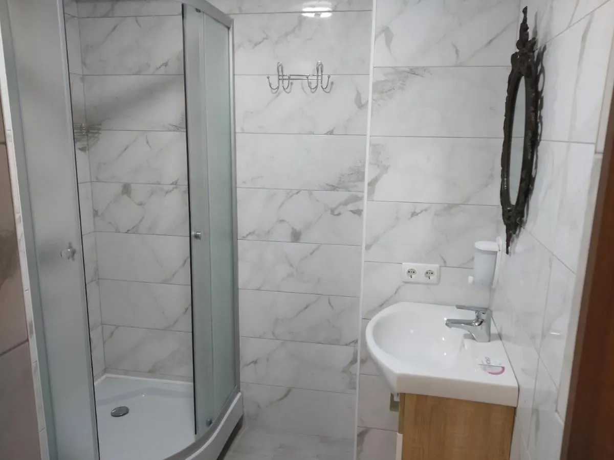 Aparthotel Old Town - Andrew Descent Kijów 0*,  Ukraina
